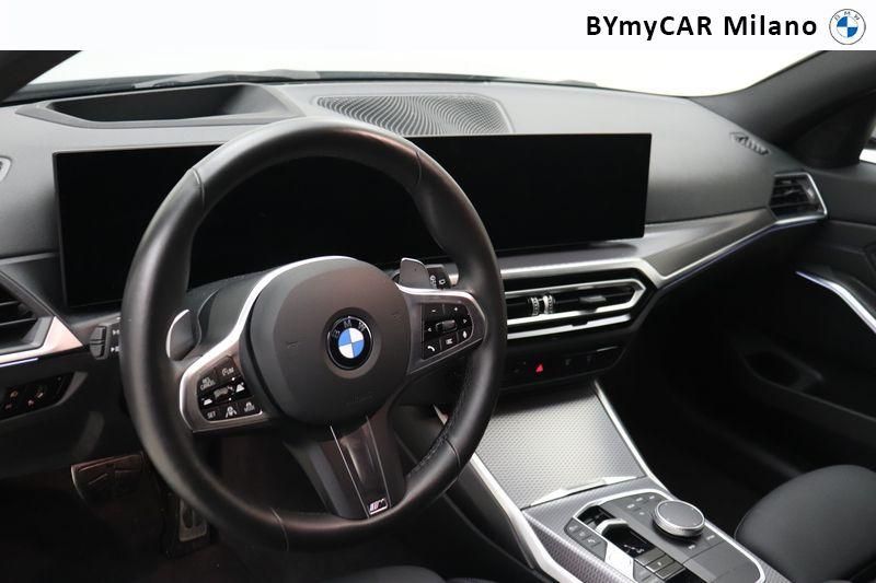 BMW Serie 3 320d Touring mhev 48V xdrive MSport auto https://cdn.bymycar.eu/it-bo/assets/images/vehicles/vo/4709/BMW-SERIE-3-G21-2022-TOURING-jpg-11.jpg