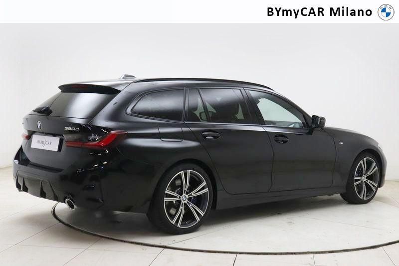 BMW Serie 3 320d Touring mhev 48V xdrive MSport auto https://cdn.bymycar.eu/it-bo/assets/images/vehicles/vo/4710/BMW-SERIE-3-G21-2022-TOURING-jpg-14.jpg