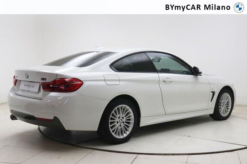 BMW Serie 4 420d Coupe xdrive Msport https://cdn.bymycar.eu/it-bo/assets/images/vehicles/vo/4715/BMW-SERIE-4-F32-2017-COUPE-jpg-7.jpg