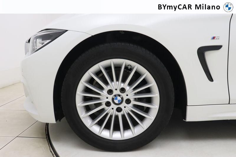 BMW Serie 4 420d Coupe xdrive Msport https://cdn.bymycar.eu/it-bo/assets/images/vehicles/vo/4715/BMW-SERIE-4-F32-2017-COUPE-jpg-9.jpg
