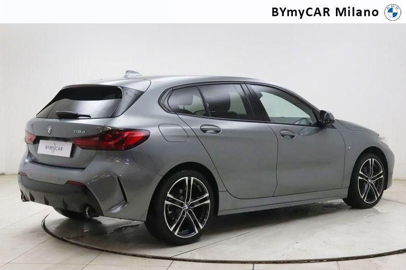 BMW Serie 1 118d Msport auto https://cdn.bymycar.eu/it-bo/assets/images/vehicles/vo/4719/BMW-SERIE-1-F40-jpg-7.jpg