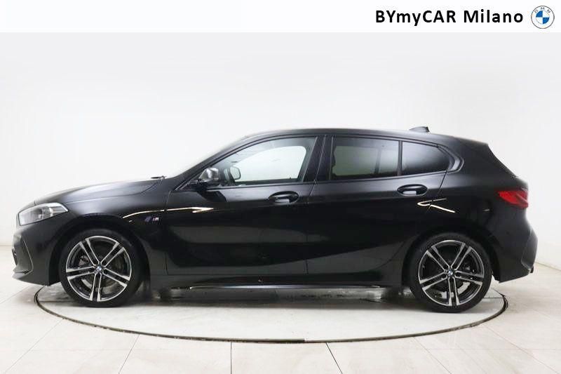 BMW Serie 1 118d Msport auto https://cdn.bymycar.eu/it-bo/assets/images/vehicles/vo/4720/BMW-SERIE-1-F40-jpg-2.jpg