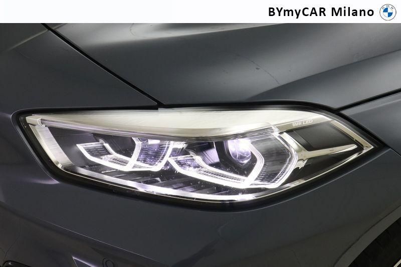BMW Serie 1 118d Msport auto https://cdn.bymycar.eu/it-bo/assets/images/vehicles/vo/4722/BMW-SERIE-1-F40-jpg-10.jpg