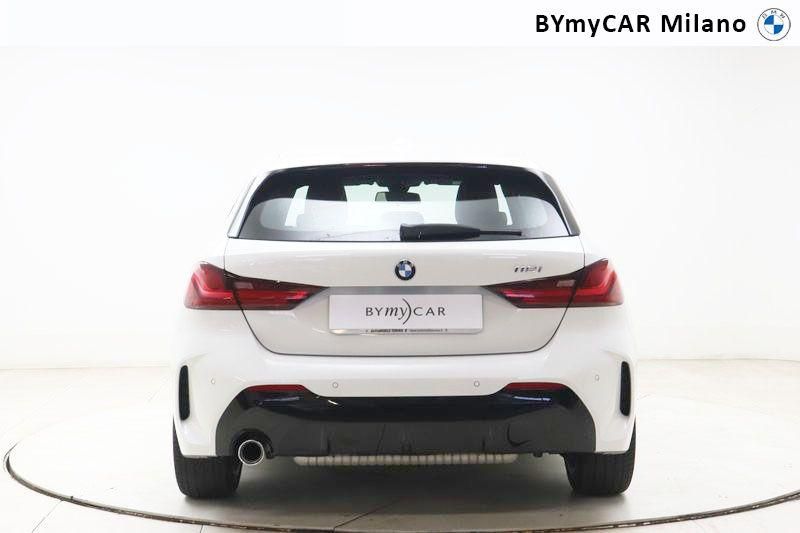BMW Serie 1 118i Msport 140cv auto https://cdn.bymycar.eu/it-bo/assets/images/vehicles/vo/4727/BMW-SERIE-1-F40-jpg-3.jpg