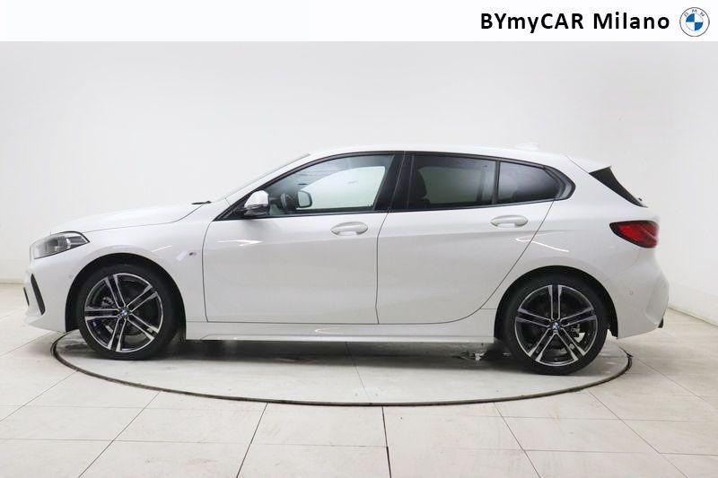 BMW Serie 1 118d Msport auto https://cdn.bymycar.eu/it-bo/assets/images/vehicles/vo/4729/BMW-SERIE-1-F40-jpg-2.jpg