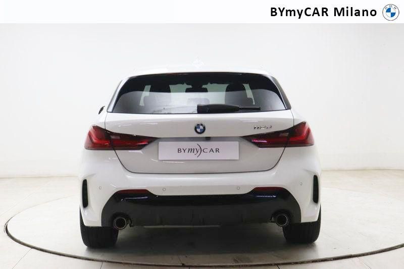 BMW Serie 1 118d Msport auto https://cdn.bymycar.eu/it-bo/assets/images/vehicles/vo/4729/BMW-SERIE-1-F40-jpg-3.jpg