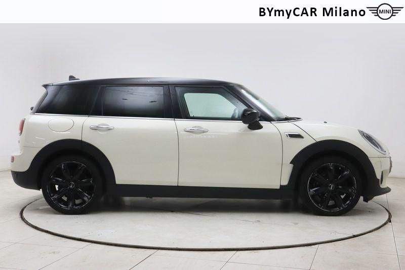Mini Mini Mini Clubman 1.5 Cooper Yours auto https://cdn.bymycar.eu/it-bo/assets/images/vehicles/vo/4735/MINI-MINI-IV-F54-2019-CLUBMAN-jpg-6.jpg