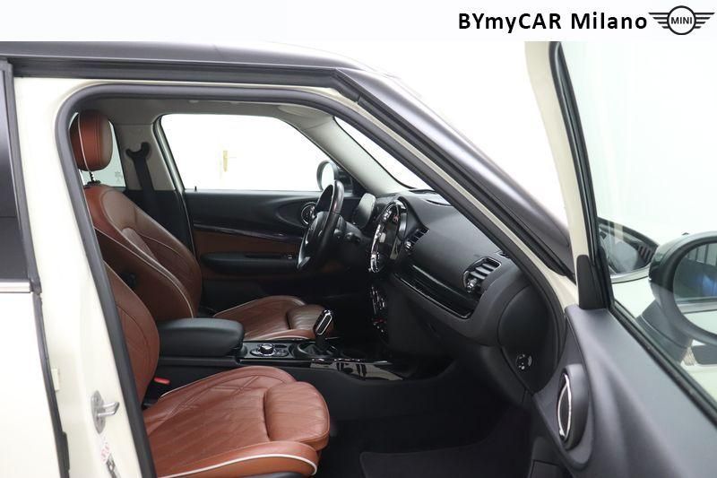 Mini Mini Mini Clubman 1.5 Cooper Yours auto https://cdn.bymycar.eu/it-bo/assets/images/vehicles/vo/4735/MINI-MINI-IV-F54-2019-CLUBMAN-jpg-8.jpg