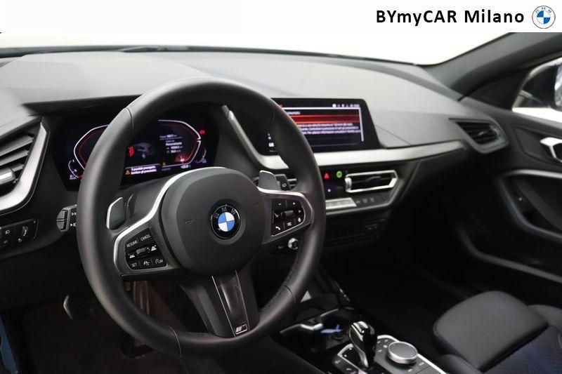 BMW Serie 1 118d Msport auto https://cdn.bymycar.eu/it-bo/assets/images/vehicles/vo/4747/BMW-SERIE-1-F40-jpg-11.jpg