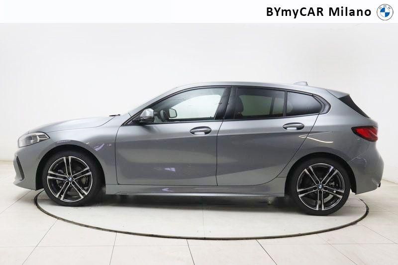 BMW Serie 1 118d Msport auto https://cdn.bymycar.eu/it-bo/assets/images/vehicles/vo/4747/BMW-SERIE-1-F40-jpg-2.jpg