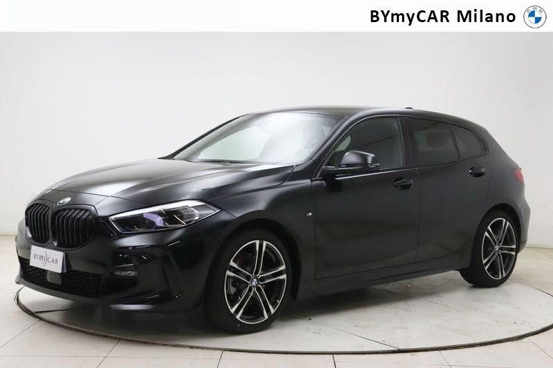 BMW Serie 1 118d Msport auto https://cdn.bymycar.eu/it-bo/assets/images/vehicles/vo/4748/BMW-SERIE-1-F40-jpg-0.jpg