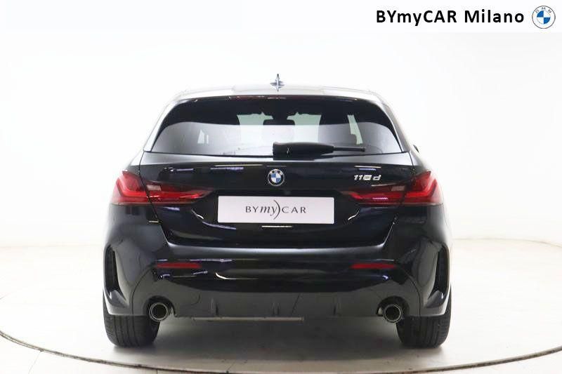 BMW Serie 1 118d Msport auto https://cdn.bymycar.eu/it-bo/assets/images/vehicles/vo/4748/BMW-SERIE-1-F40-jpg-3.jpg