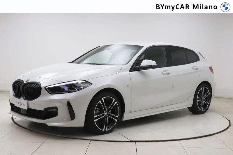 BMW Serie 1 118d Msport auto https://cdn.bymycar.eu/it-bo/assets/images/vehicles/vo/4751/BMW-SERIE-1-F40-jpg-0.jpg