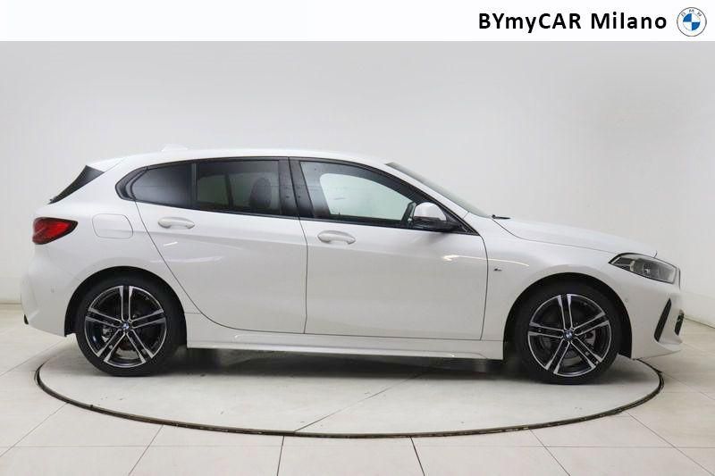 BMW Serie 1 118d Msport auto https://cdn.bymycar.eu/it-bo/assets/images/vehicles/vo/4751/BMW-SERIE-1-F40-jpg-6.jpg