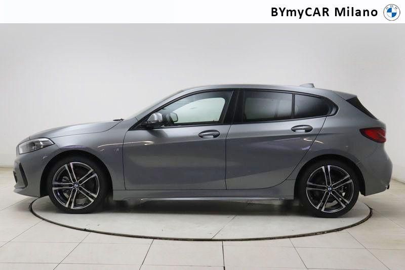 BMW Serie 1 118d Msport auto https://cdn.bymycar.eu/it-bo/assets/images/vehicles/vo/4752/BMW-SERIE-1-F40-jpg-2.jpg