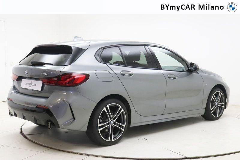 BMW Serie 1 118d Msport auto https://cdn.bymycar.eu/it-bo/assets/images/vehicles/vo/4752/BMW-SERIE-1-F40-jpg-7.jpg