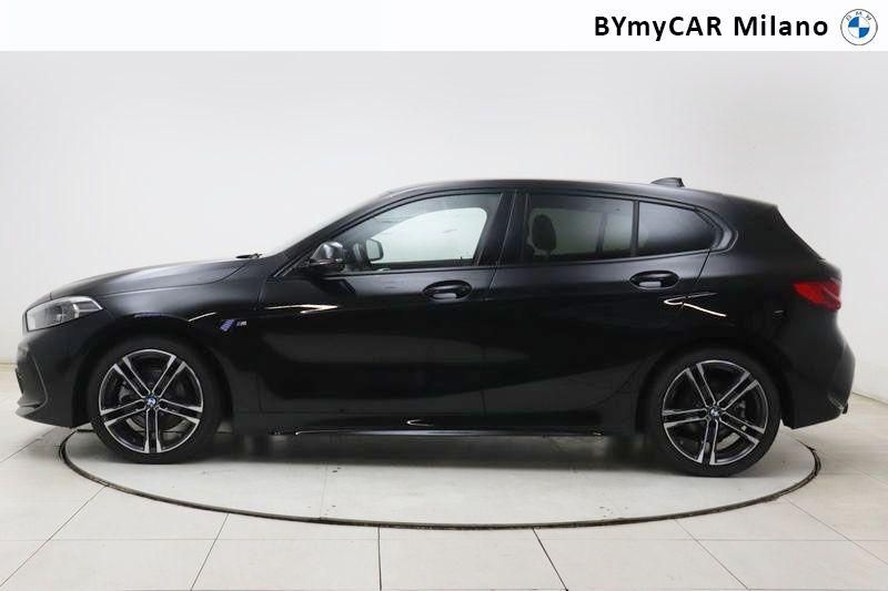 BMW Serie 1 118d Msport auto https://cdn.bymycar.eu/it-bo/assets/images/vehicles/vo/4753/BMW-SERIE-1-F40-jpg-2.jpg