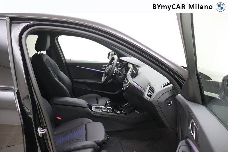 BMW Serie 1 118d Msport auto https://cdn.bymycar.eu/it-bo/assets/images/vehicles/vo/4753/BMW-SERIE-1-F40-jpg-8.jpg