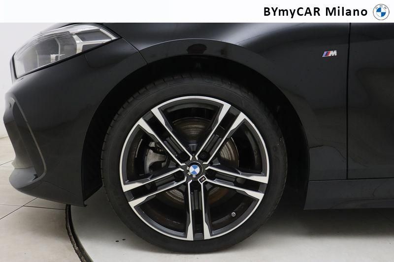 BMW Serie 1 118d Msport auto https://cdn.bymycar.eu/it-bo/assets/images/vehicles/vo/4753/BMW-SERIE-1-F40-jpg-9.jpg