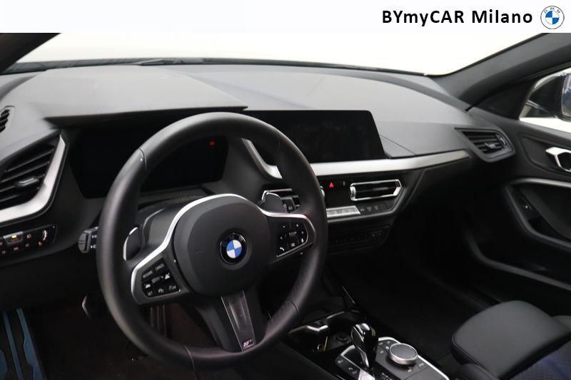 BMW Serie 1 118d Msport auto https://cdn.bymycar.eu/it-bo/assets/images/vehicles/vo/4756/BMW-SERIE-1-F40-jpg-11.jpg
