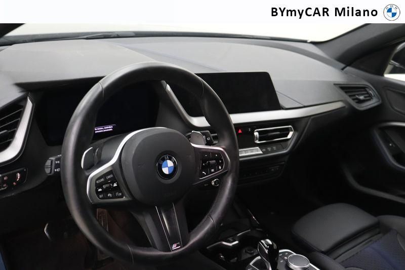 BMW Serie 1 118d Msport auto https://cdn.bymycar.eu/it-bo/assets/images/vehicles/vo/4773/BMW-SERIE-1-F40-jpg-11.jpg