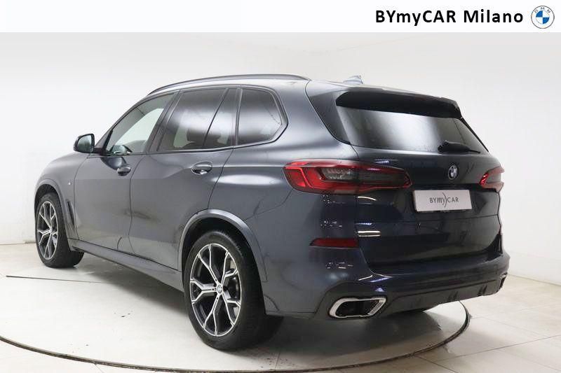 BMW X5 X5 xdrive30d Msport auto https://cdn.bymycar.eu/it-bo/assets/images/vehicles/vo/4788/BMW-X5-G05-2018-jpg-15.jpg