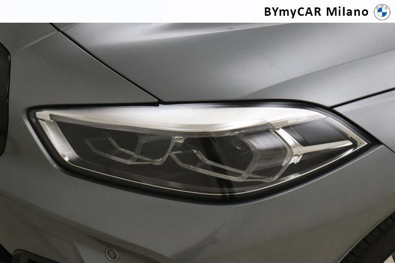BMW Serie 1 118d Msport auto https://cdn.bymycar.eu/it-bo/assets/images/vehicles/vo/4810/BMW-SERIE-1-F40-jpg-10.jpg