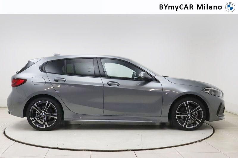 BMW Serie 1 118d Msport auto https://cdn.bymycar.eu/it-bo/assets/images/vehicles/vo/4810/BMW-SERIE-1-F40-jpg-6.jpg