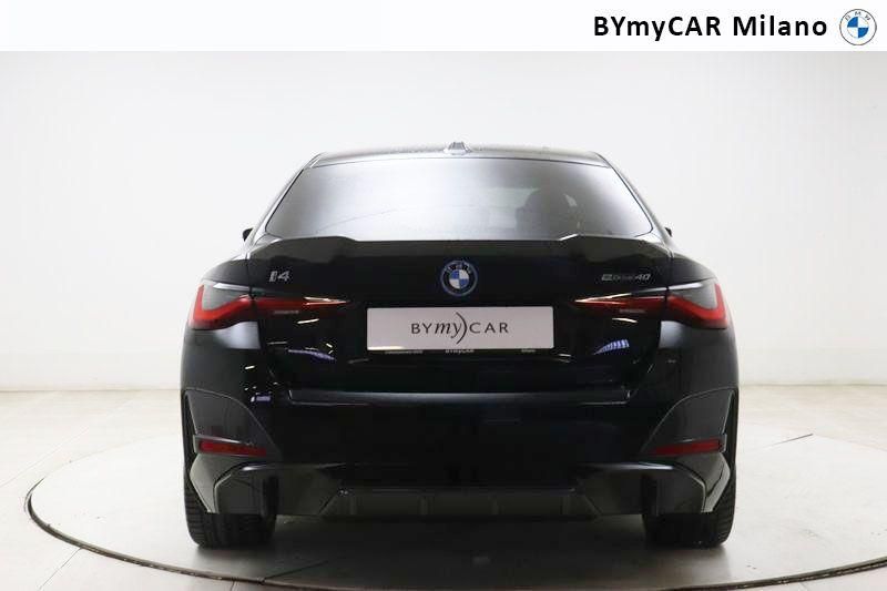 BMW Serie 4 i4 edrive40 Msport https://cdn.bymycar.eu/it-bo/assets/images/vehicles/vo/4812/BMW-I4-G26-2021-jpg-5.jpg