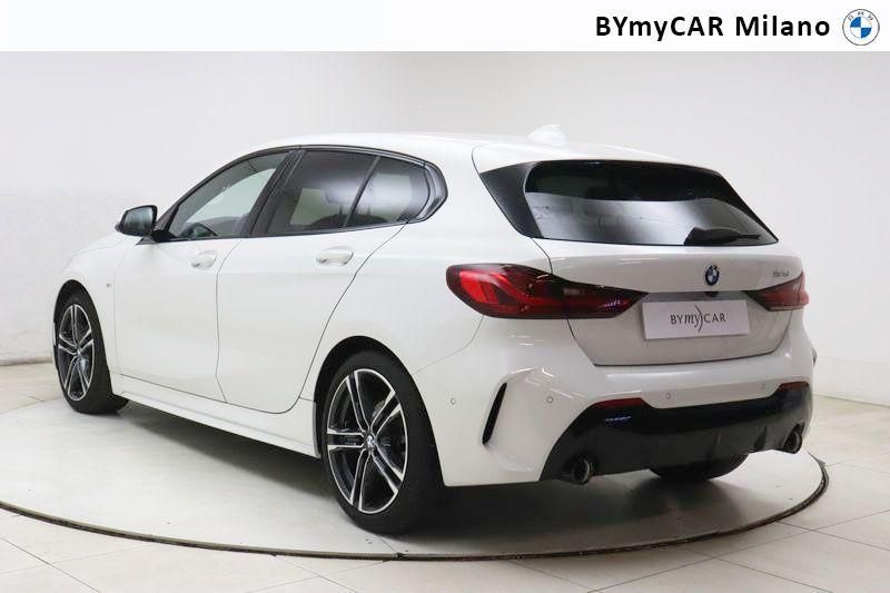 BMW Serie 1 118d Msport auto https://cdn.bymycar.eu/it-bo/assets/images/vehicles/vo/4813/BMW-SERIE-1-F40-jpg-15.jpg