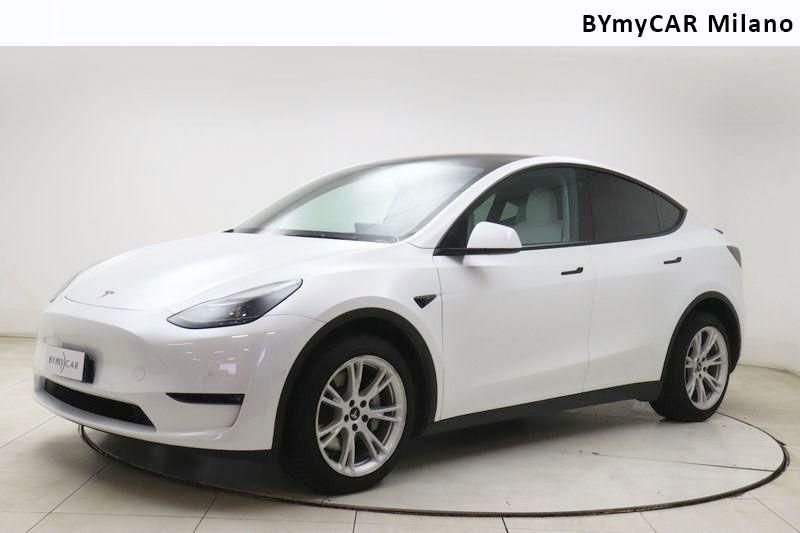 Tesla Model Y Model Y Long Range Dual Motor awd https://cdn.bymycar.eu/it-bo/assets/images/vehicles/vo/4815/TESLA-MODEL-Y-2021-jpg-0.jpg