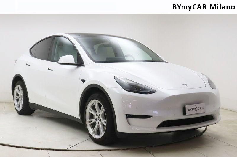 Tesla Model Y Model Y Long Range Dual Motor awd https://cdn.bymycar.eu/it-bo/assets/images/vehicles/vo/4815/TESLA-MODEL-Y-2021-jpg-5.jpg