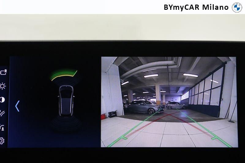 BMW i3 i3s 120Ah Advantage https://cdn.bymycar.eu/it-bo/assets/images/vehicles/vo/4816/BMW-I3-2018-jpg-13.jpg