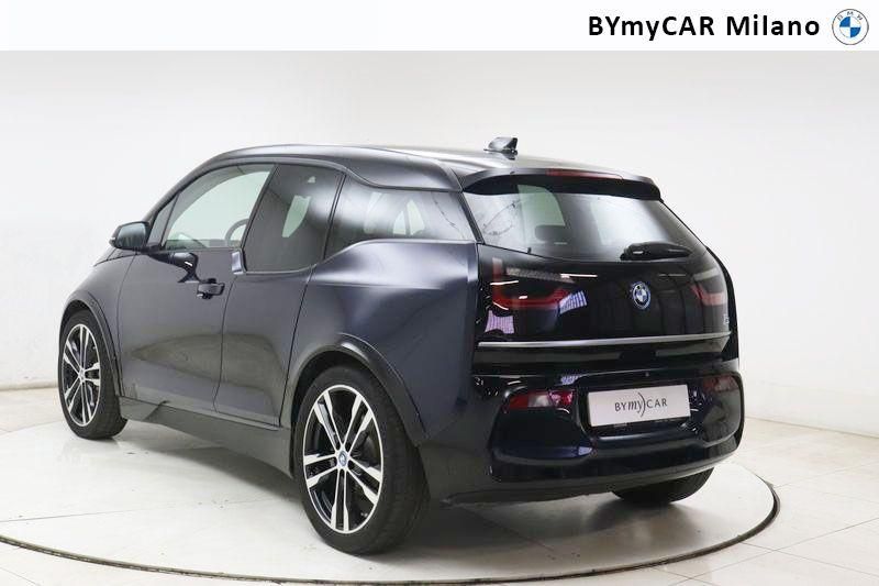 BMW i3 i3s 120Ah Advantage https://cdn.bymycar.eu/it-bo/assets/images/vehicles/vo/4816/BMW-I3-2018-jpg-14.jpg