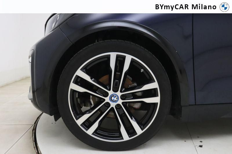 BMW i3 i3s 120Ah Advantage https://cdn.bymycar.eu/it-bo/assets/images/vehicles/vo/4816/BMW-I3-2018-jpg-9.jpg