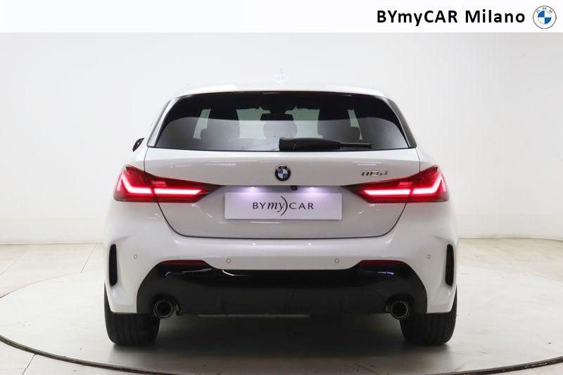 BMW Serie 1 118d Msport auto https://cdn.bymycar.eu/it-bo/assets/images/vehicles/vo/4819/BMW-SERIE-1-F40-jpg-3.jpg