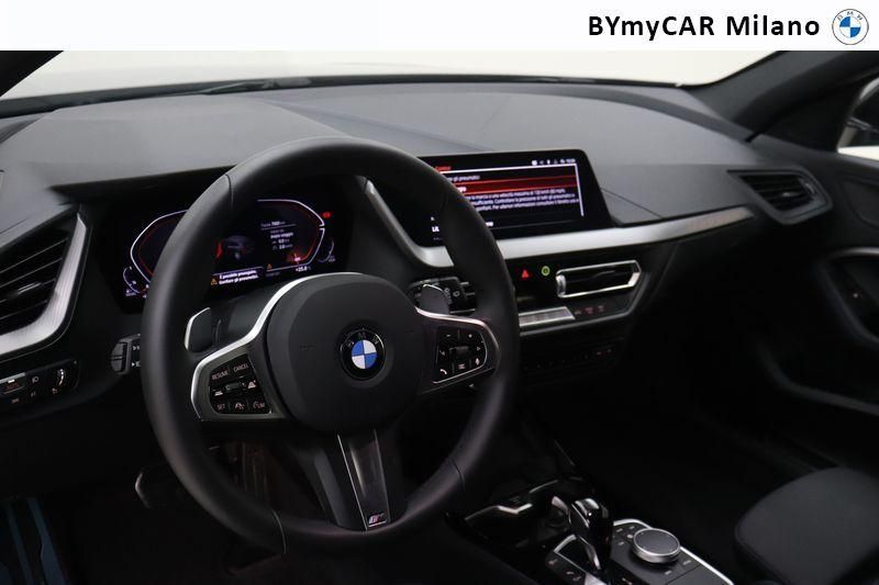 BMW Serie 1 118d Msport auto https://cdn.bymycar.eu/it-bo/assets/images/vehicles/vo/4821/BMW-SERIE-1-F40-jpg-11.jpg
