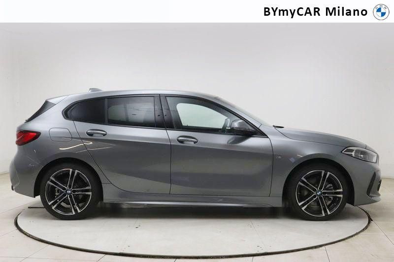 BMW Serie 1 118d Msport auto https://cdn.bymycar.eu/it-bo/assets/images/vehicles/vo/4821/BMW-SERIE-1-F40-jpg-6.jpg