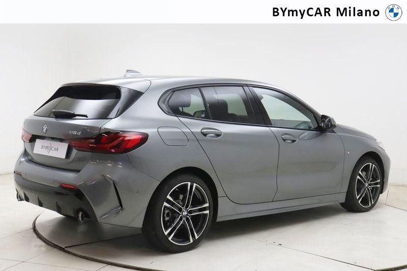 BMW Serie 1 118d Msport auto https://cdn.bymycar.eu/it-bo/assets/images/vehicles/vo/4821/BMW-SERIE-1-F40-jpg-7.jpg