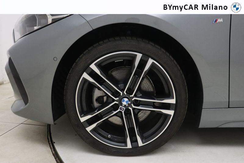 BMW Serie 1 118d Msport auto https://cdn.bymycar.eu/it-bo/assets/images/vehicles/vo/4821/BMW-SERIE-1-F40-jpg-9.jpg
