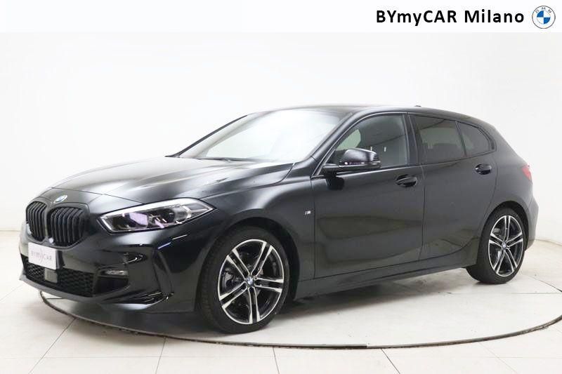 BMW Serie 1 118d Msport auto https://cdn.bymycar.eu/it-bo/assets/images/vehicles/vo/4825/BMW-SERIE-1-F40-jpg-0.jpg