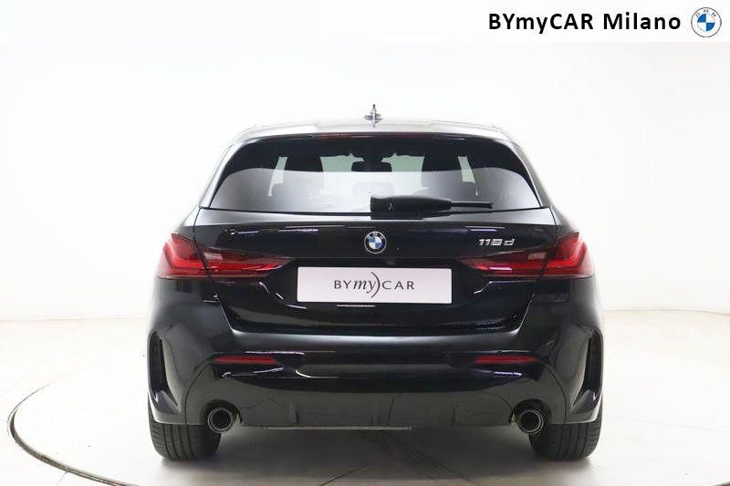 BMW Serie 1 118d Msport auto https://cdn.bymycar.eu/it-bo/assets/images/vehicles/vo/4825/BMW-SERIE-1-F40-jpg-3.jpg