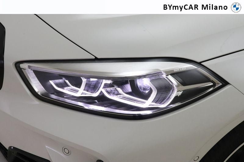BMW Serie 1 118d Msport auto https://cdn.bymycar.eu/it-bo/assets/images/vehicles/vo/4826/BMW-SERIE-1-F40-jpg-8.jpg