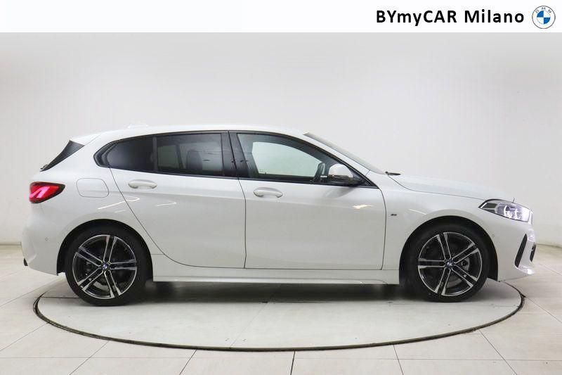 BMW Serie 1 118d Msport auto https://cdn.bymycar.eu/it-bo/assets/images/vehicles/vo/4827/BMW-SERIE-1-F40-jpg-5.jpg