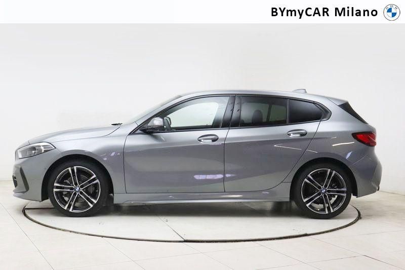 BMW Serie 1 118d Msport auto https://cdn.bymycar.eu/it-bo/assets/images/vehicles/vo/4836/BMW-SERIE-1-F40-jpg-2.jpg