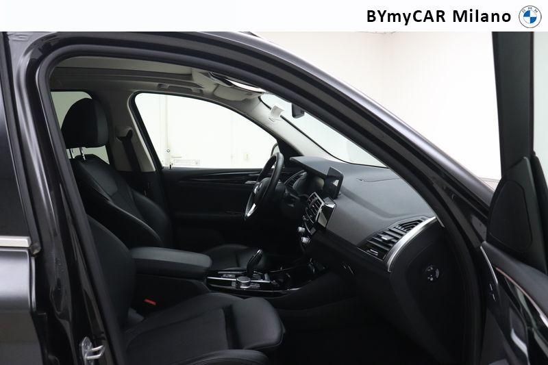 BMW X3 X3 xdrive20d mhev 48V xLine auto https://cdn.bymycar.eu/it-bo/assets/images/vehicles/vo/4844/BMW-X3-G01-2017-jpg-8.jpg