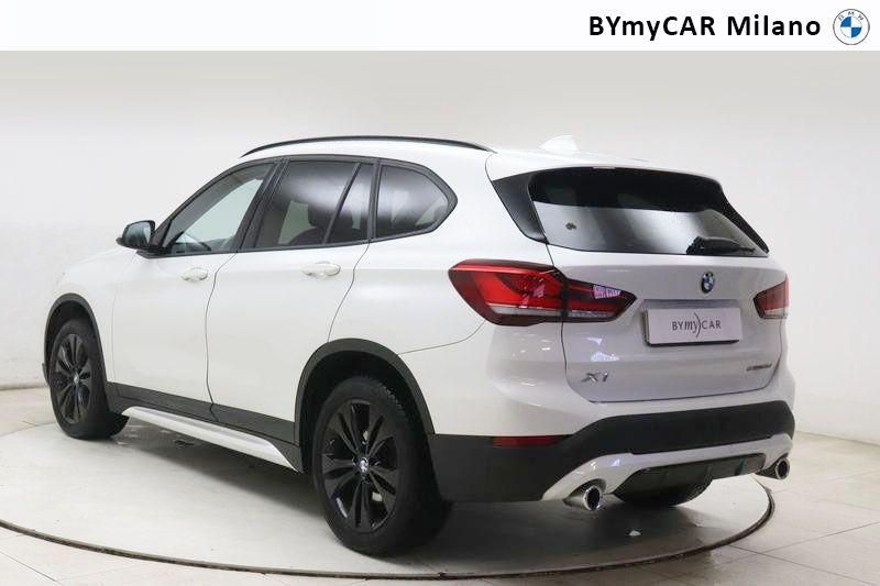 BMW X1 X1 sdrive20d xLine Plus auto https://cdn.bymycar.eu/it-bo/assets/images/vehicles/vo/4845/BMW-X1-F48-2019-jpg-15.jpg