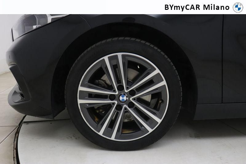 BMW Serie 1 118i Sport 140cv auto https://cdn.bymycar.eu/it-bo/assets/images/vehicles/vo/4858/BMW-SERIE-1-F40-jpg-9.jpg