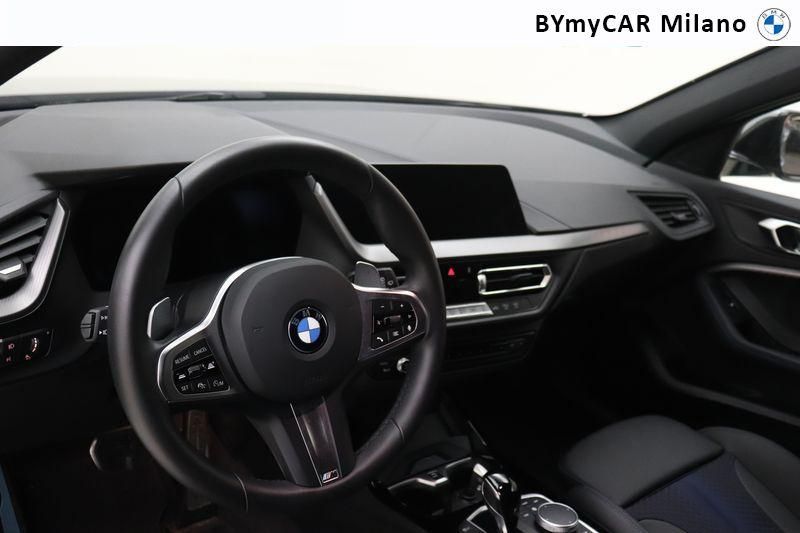 BMW Serie 1 118d Msport auto https://cdn.bymycar.eu/it-bo/assets/images/vehicles/vo/4860/BMW-SERIE-1-F40-jpg-11.jpg
