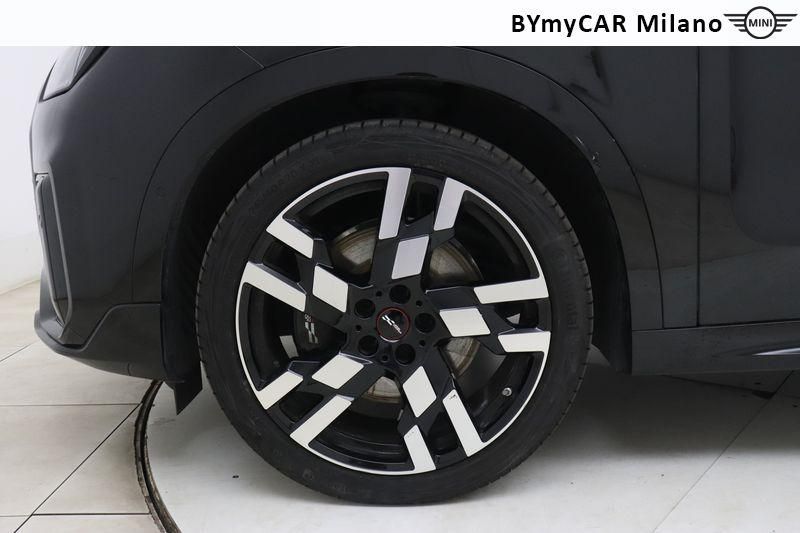 Mini Countryman Mini Countryman 2.0 48V S Classic all4 auto https://cdn.bymycar.eu/it-bo/assets/images/vehicles/vo/4864/MINI-MINI-COUNTRYMAN-U25-jpg-9.jpg